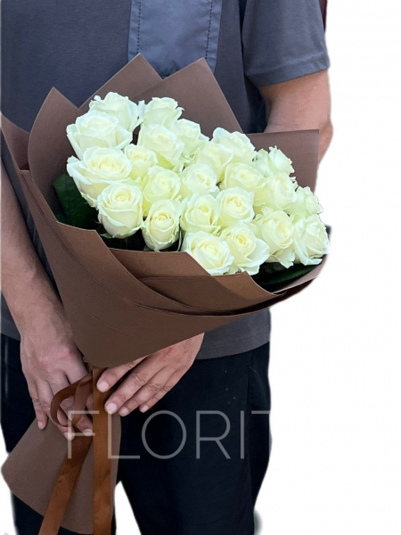 Bouquet of 23 white roses №30