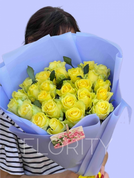 Bouquet of 29 yellow roses №31